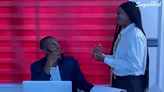 Redare Gagica africană busty călărește pula neagră mare în birou