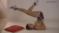 Play Naked Yoga Session: Watch Maria Ivanovna's Flexible Moves