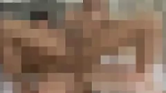 Jouer Vivez le plaisir ultime avec cette superbe transexuelle alors qu'elle prend une énorme bite dans son cul serré et fait la meilleure pipe que vous ayez jamais vue.