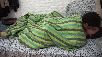 Reproducir Edredoning con hermana y termina en su culo